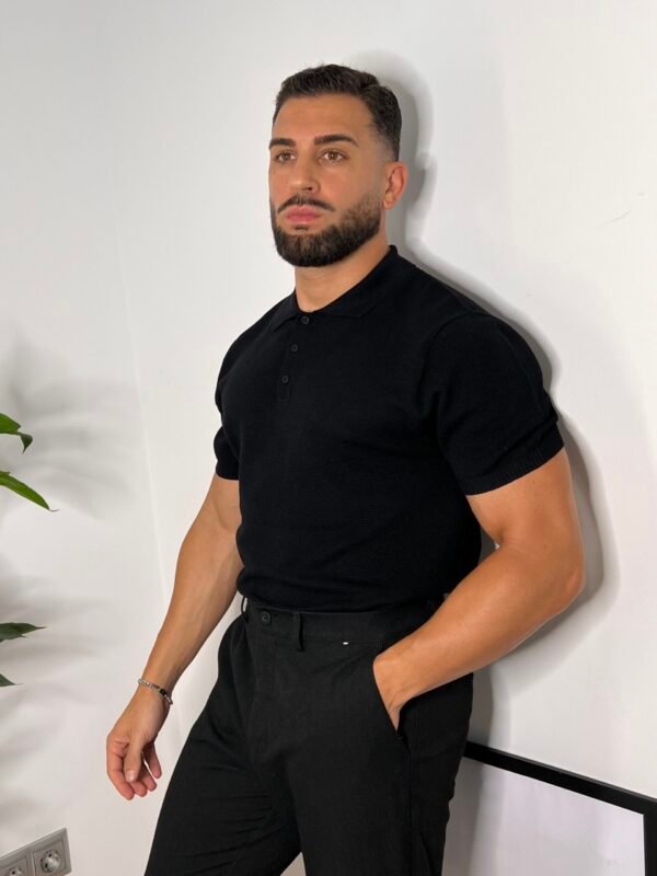 POLO DE PUNTO NEGRO
